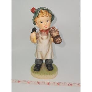 RELPO Vintage Ceramic Boy Shoe Cobbler, 7"